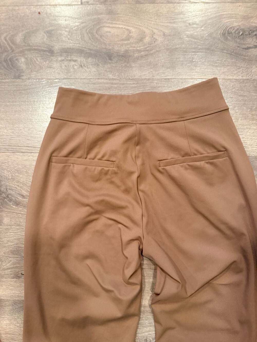 Halara Flex DayStretch Mid Rise Side Zipper Pocket Brown Size Medium Tall - Picture 8 of 8